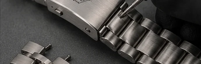 TAG Heuer bracelet and clasp adjustment
